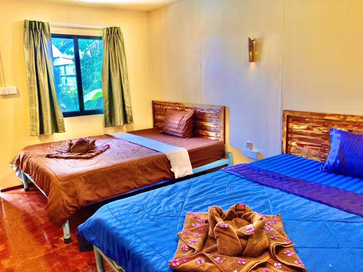 Lucky Sun Saracen Bay Hostel Ко Ронг Санлоем Екстериор снимка