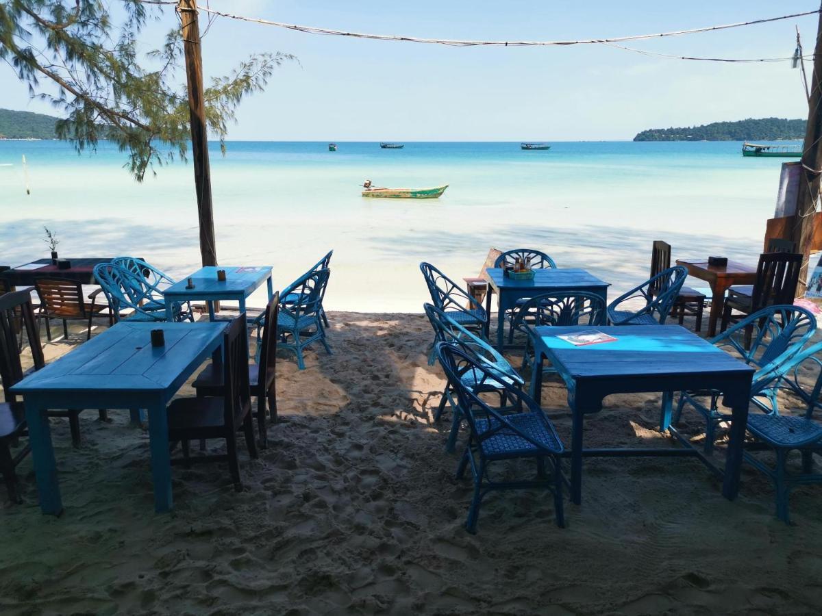 Lucky Sun Saracen Bay Hostel Ко Ронг Санлоем Екстериор снимка